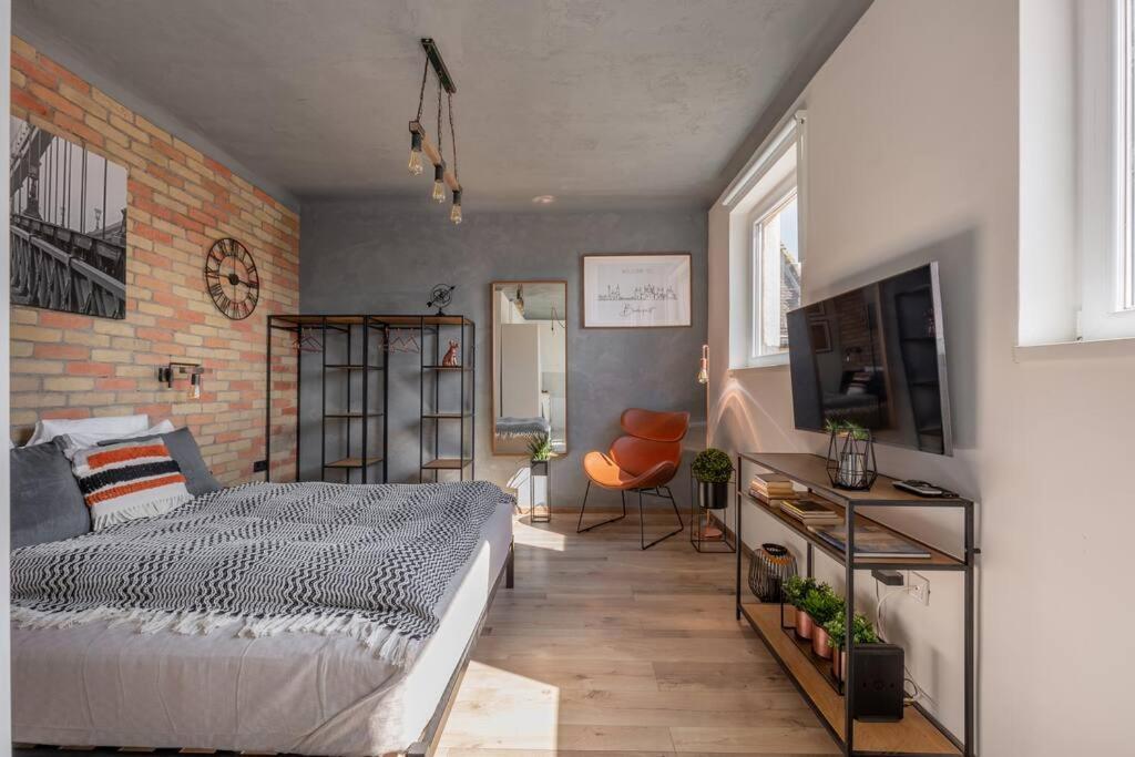 Apartment Cozy And Stylish In The Ruin Bar District Budapest