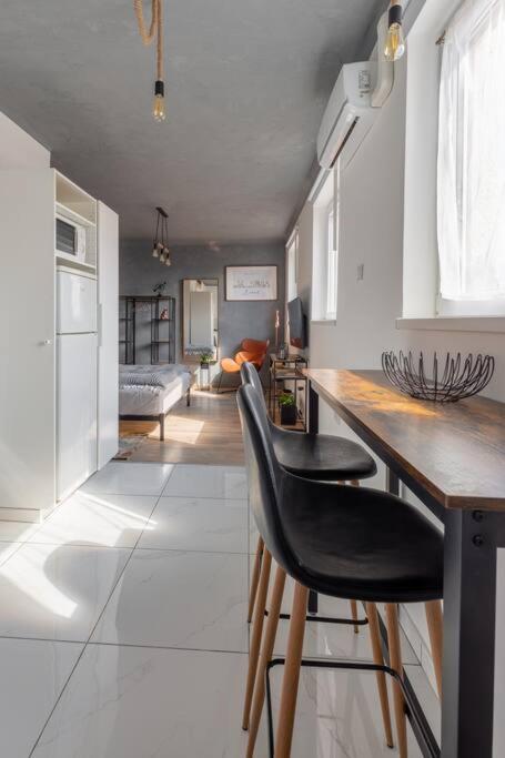 Cozy And Stylish In The Ruin Bar District * Budapest